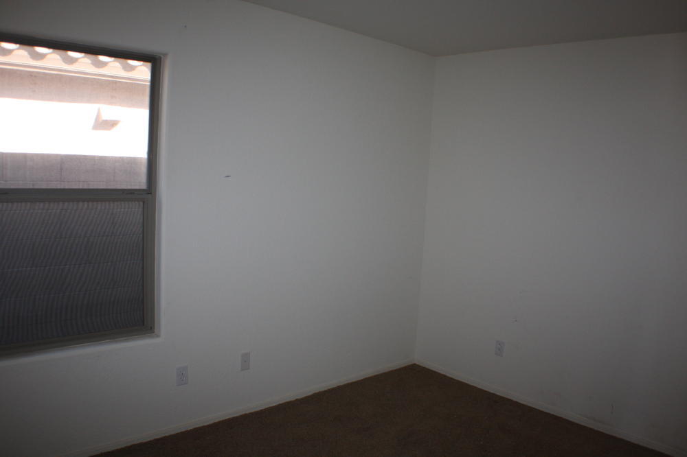 46055 West Tucker Road Maricopa, AZ 85139 - Photo 3 of 5 Bedroom