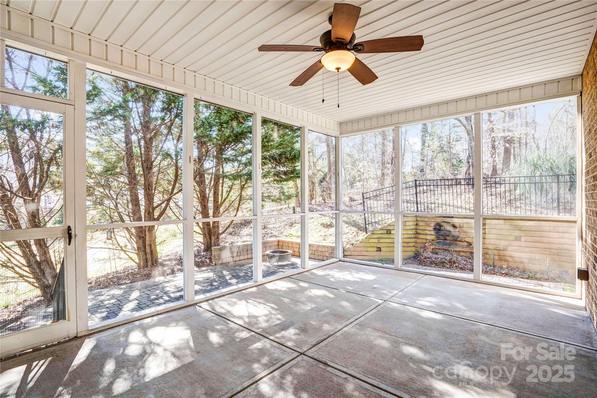 305 Chancelot Lane Fort Mill, SC 29708 - Photo 40 of 48