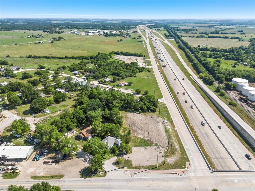 100 West 3rd Street Eddy, TX 76524 - Photo 2 of 14 a view of a city