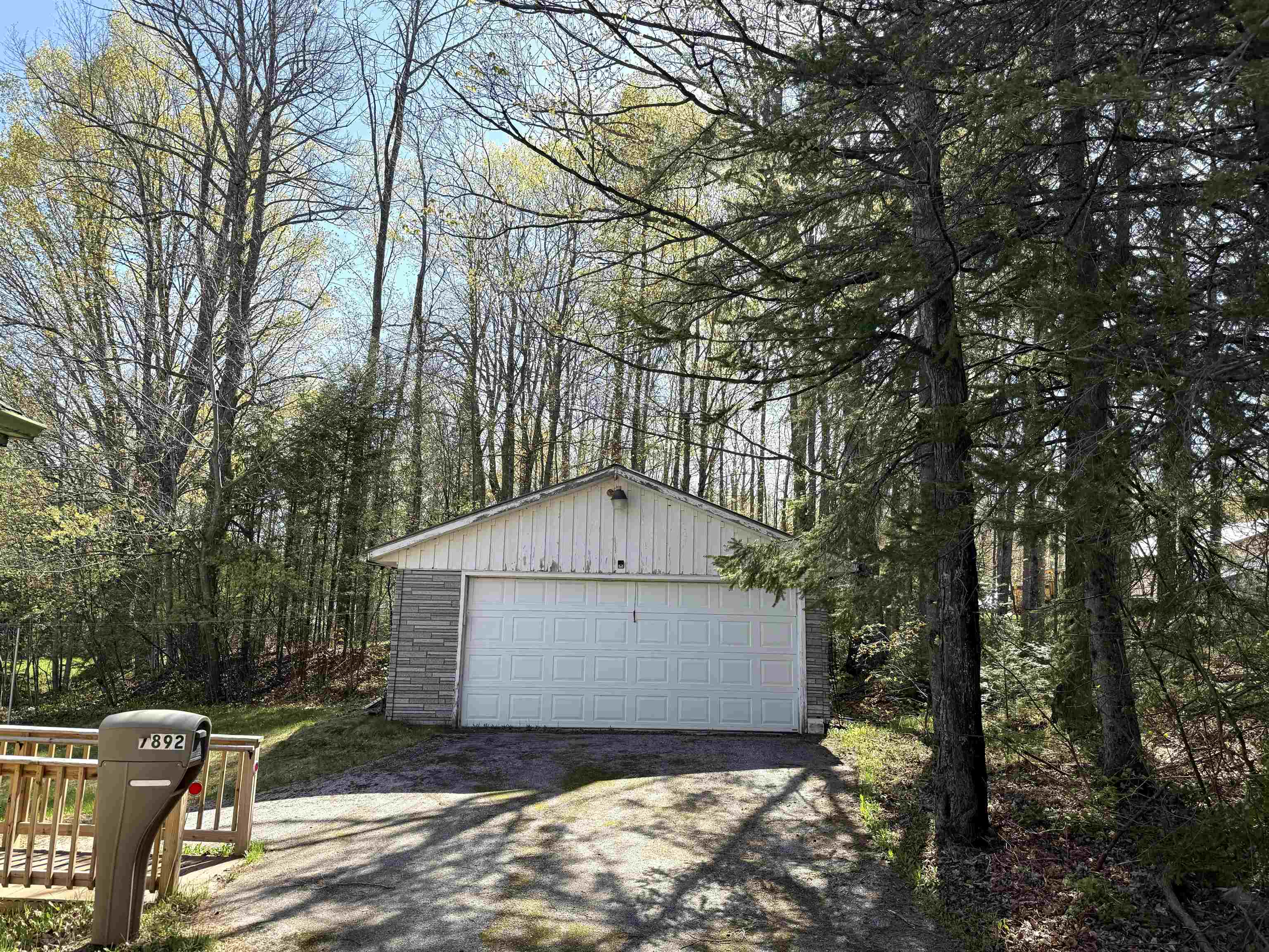 7892 Old 101 Road Armstrong Creek, WI 54103 - Photo 10 of 53