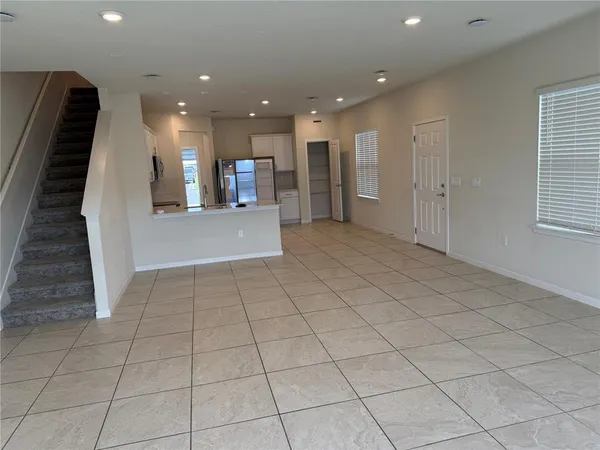 a view of a entryway of a building