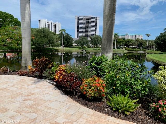 611 Bridge Way Lane Naples, FL 34108 - Photo 3 of 17
