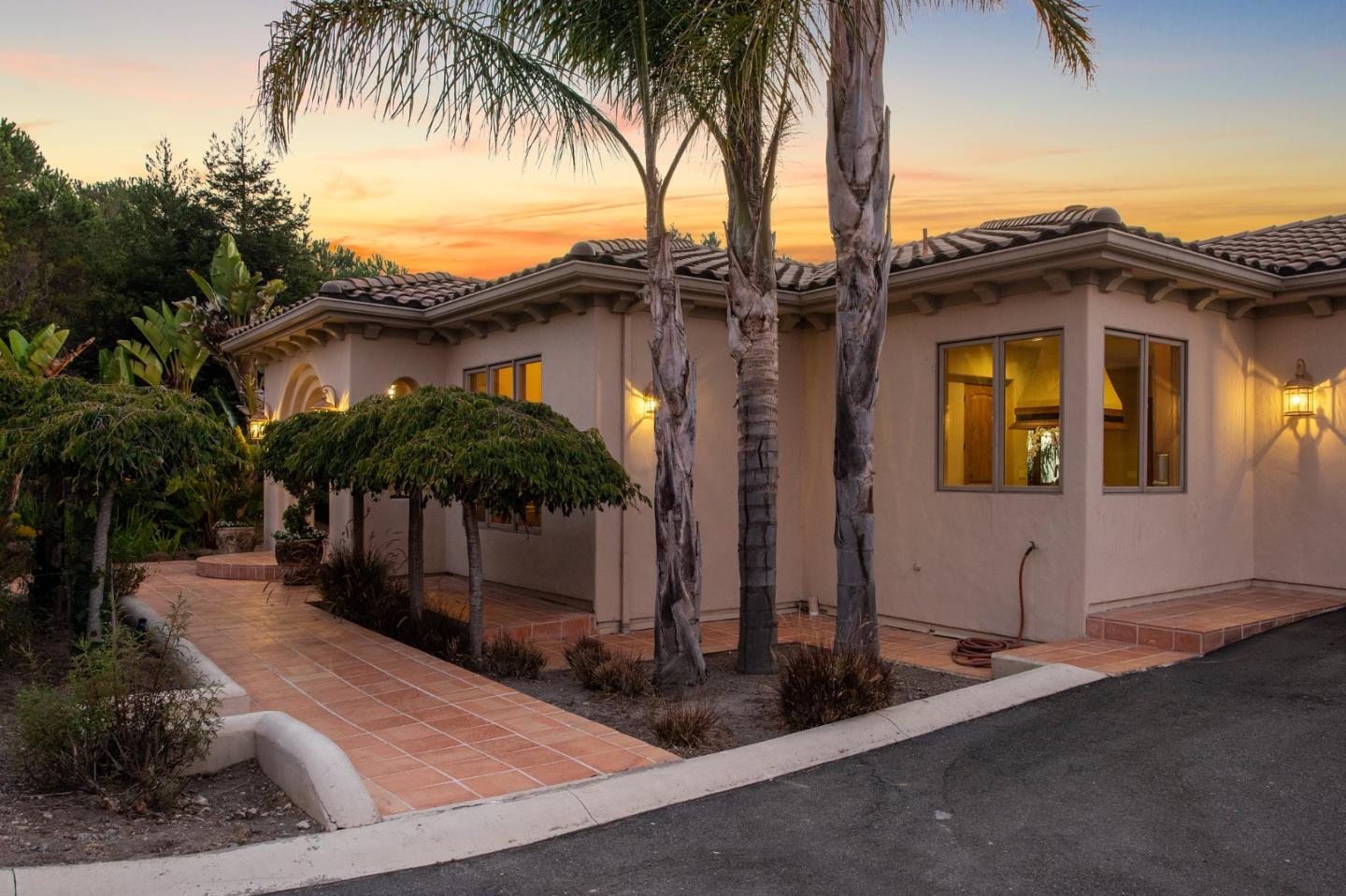 11550 Spur Road Monterey, CA 93940 - Photo 5 of 66 a view of a house with a yard