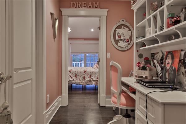 54 Oak Ridge Terrace Lynnfield, MA 01940 - Photo 17 of 30 Gallery Image 17