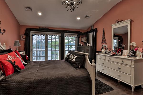 54 Oak Ridge Terrace Lynnfield, MA 01940 - Photo 19 of 30 Gallery Image 19