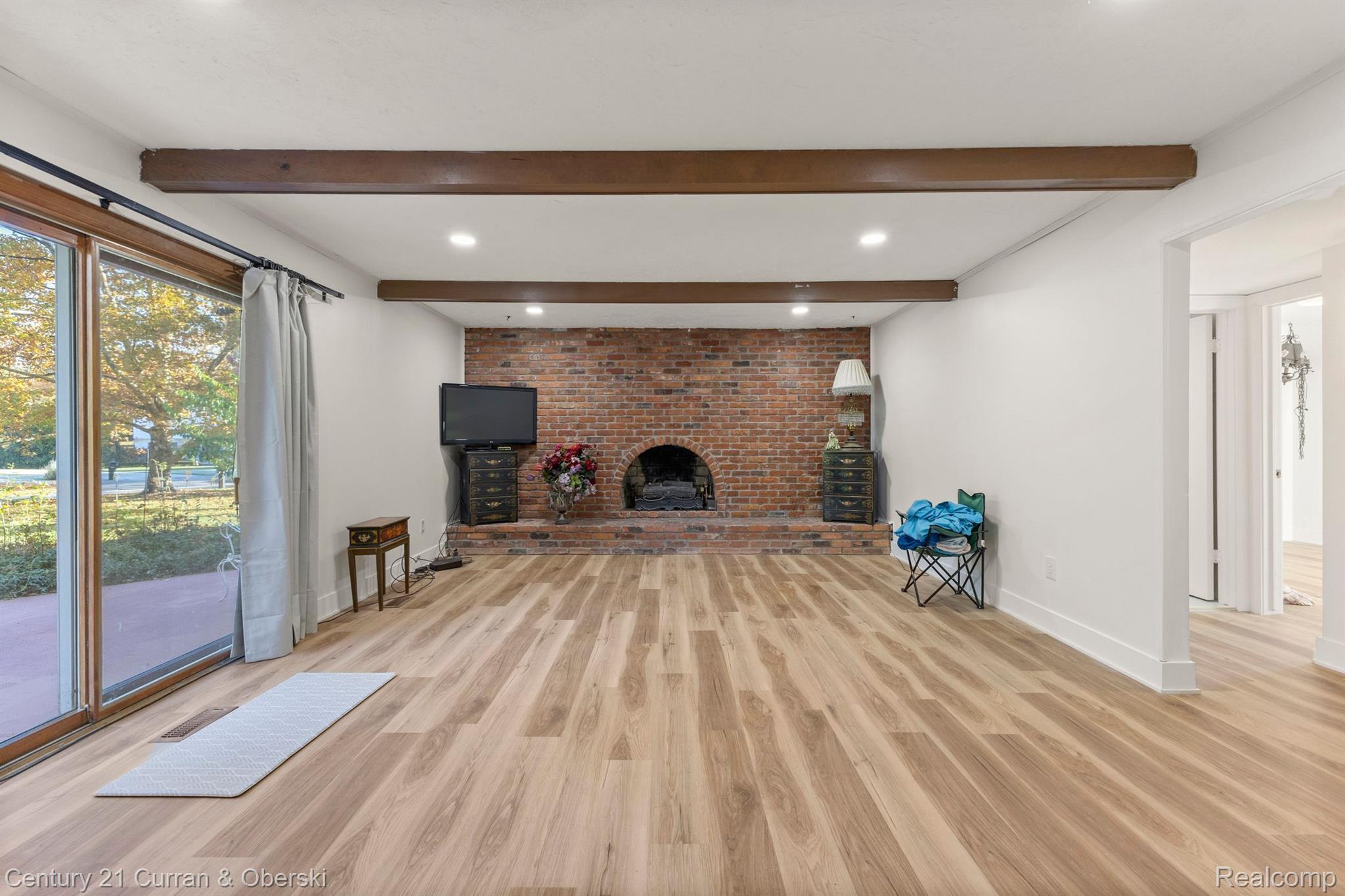2544 Wickfield Road West Bloomfield, MI 48323 - Photo 30 of 47 Gallery Image 30