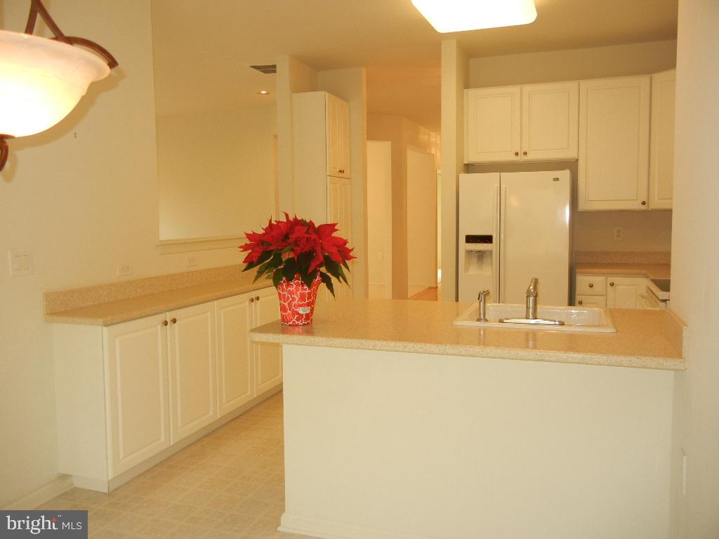 70 Lowell Drive Marlton, NJ 08053 - Photo 15 of 52 Plenty Of Prep Space