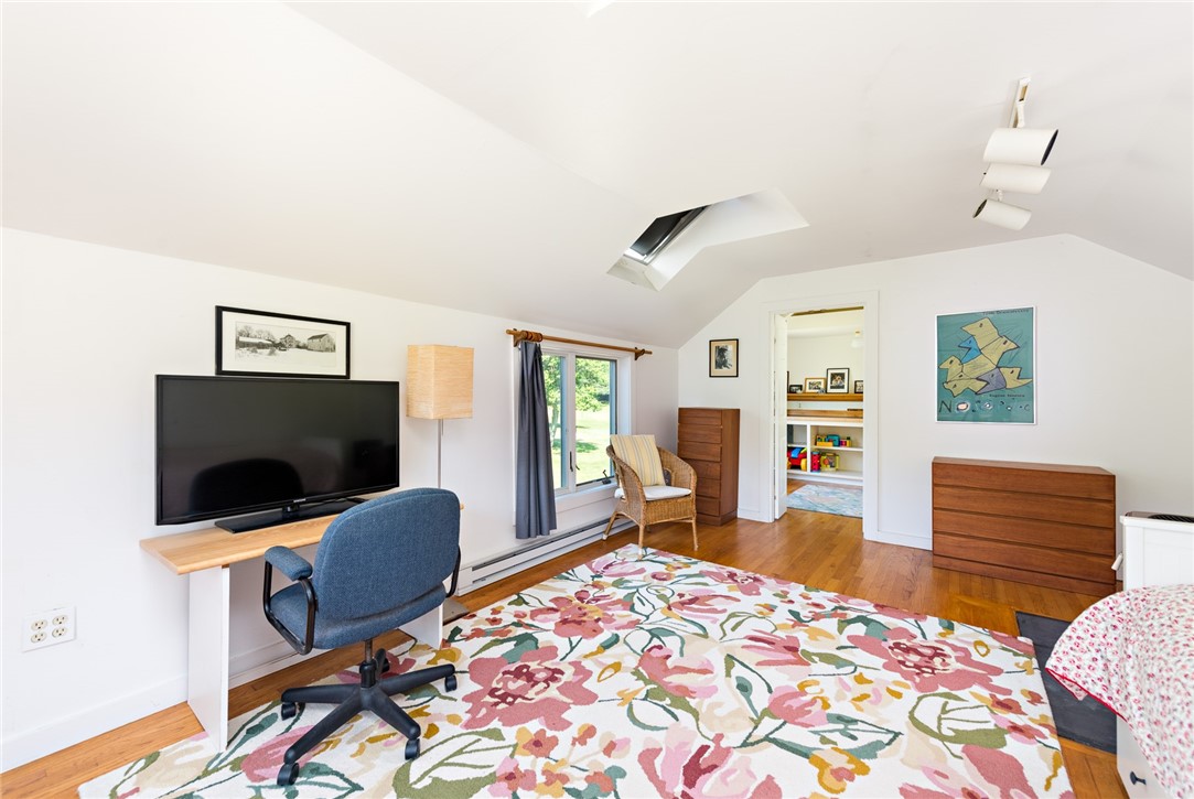 22 Main Street Little Compton, RI 02837 - Photo 23 of 30