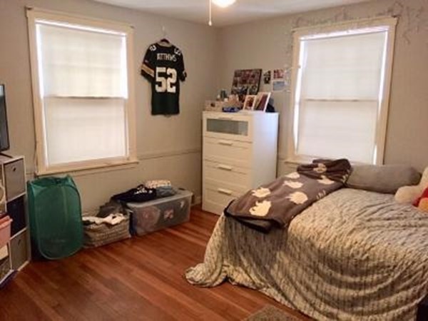 155 Mayflower Road Springfield, MA 01118 - Photo 8 of 20