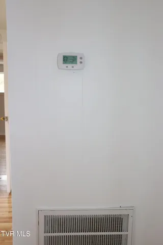 $99,900 | 6250 Josephine Road, Norton, VA 24273