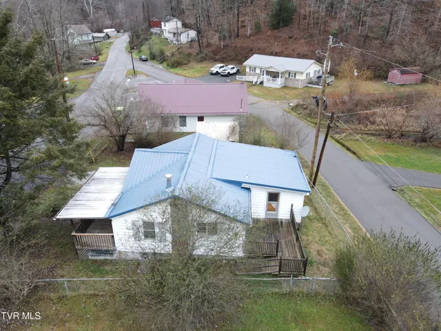$99,900 | 6250 Josephine Road, Norton, VA 24273