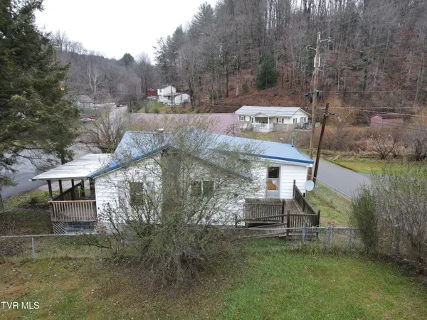 $89,900 | 6250 Josephine Road, Norton, VA 24273