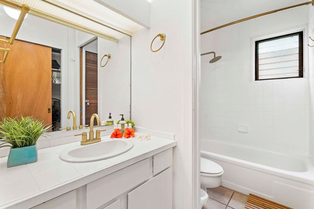 $380,000 | 76-6233 Alii Drive, Unit 161, Kailua-Kona, HI 96740