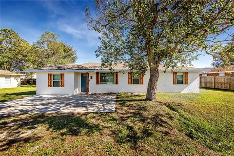 $164,900 | 635 St Louis Street, Raceland, LA 70394