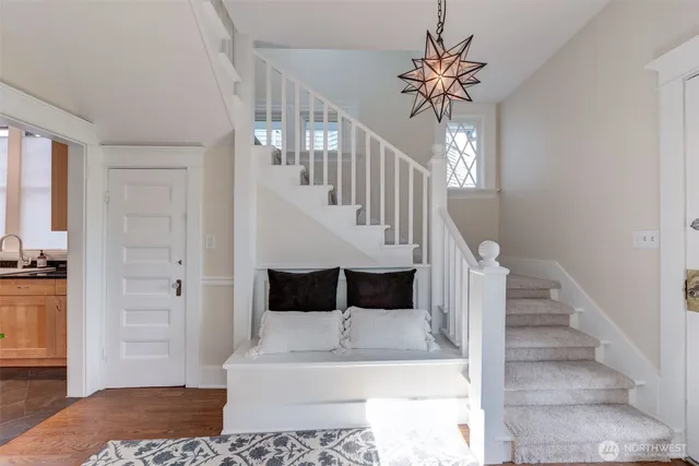 $1,225,000 | 1523 35th Avenue, Seattle, WA 98122