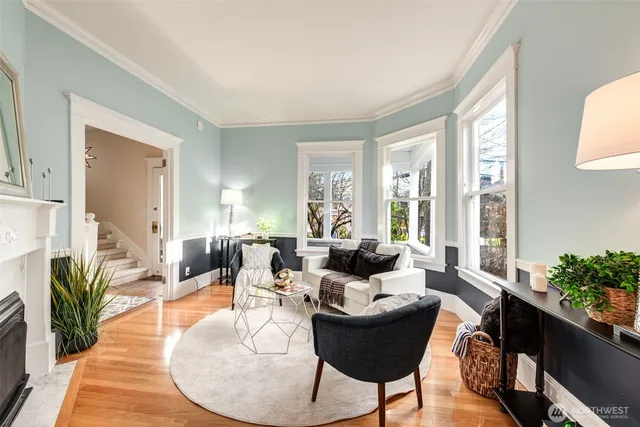 $1,225,000 | 1523 35th Avenue, Seattle, WA 98122