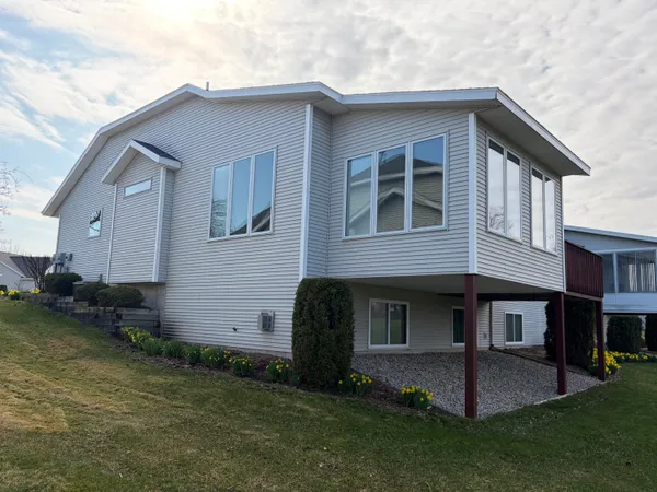 $355,000 | 51 Newcastle Drive, Zeeland, MI 49464