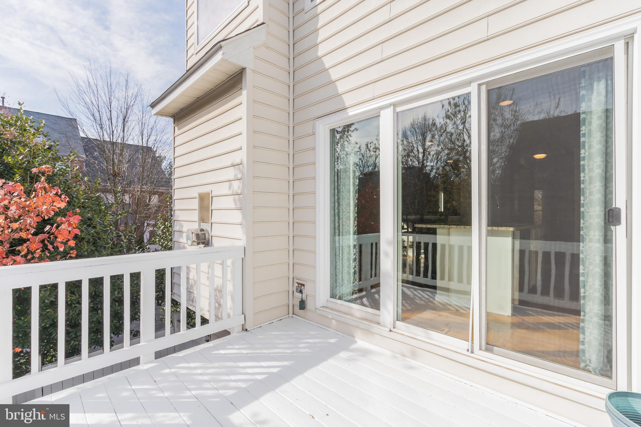 1715 Blue Flint Court Reston, VA 20190 - Photo 13 of 33