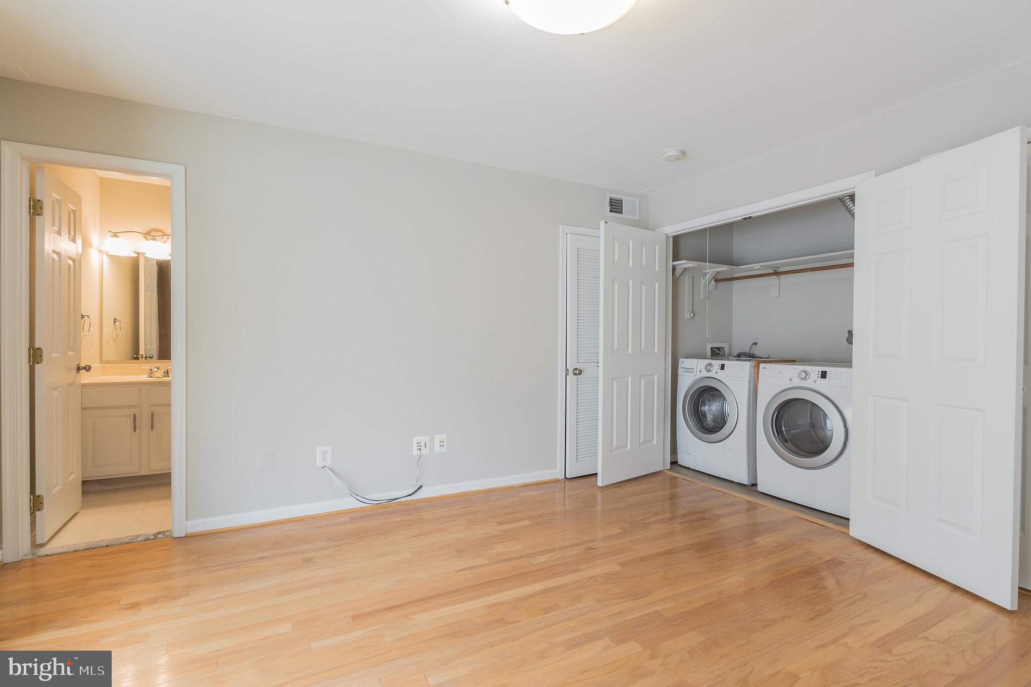 1715 Blue Flint Court Reston, VA 20190 - Photo 17 of 33