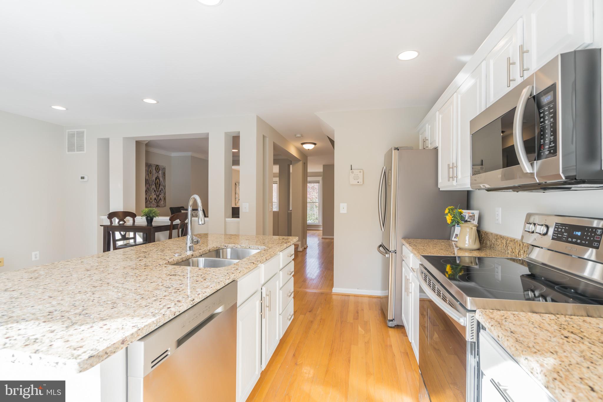 1715 Blue Flint Court Reston, VA 20190 - Photo 6 of 33