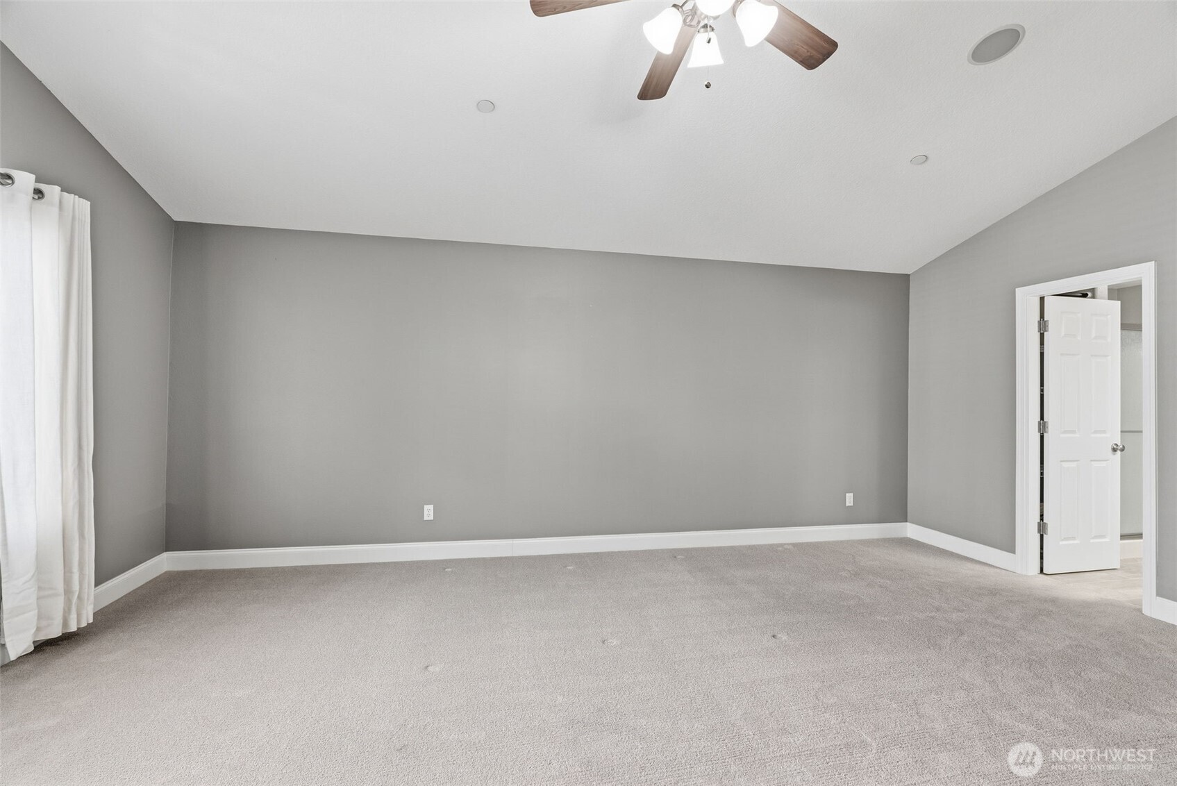 722 Northwest Meadow Ridge Lane Camas, WA 98607 - Photo 24 of 34