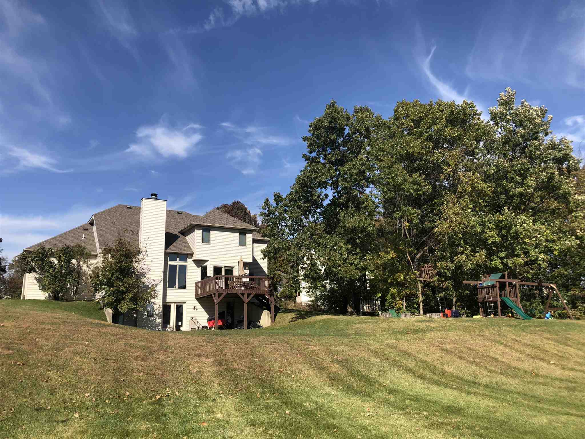 9917 White Cedar Road Fort Wayne, IN 46804 - Photo 2 of 28 Gallery Image 2