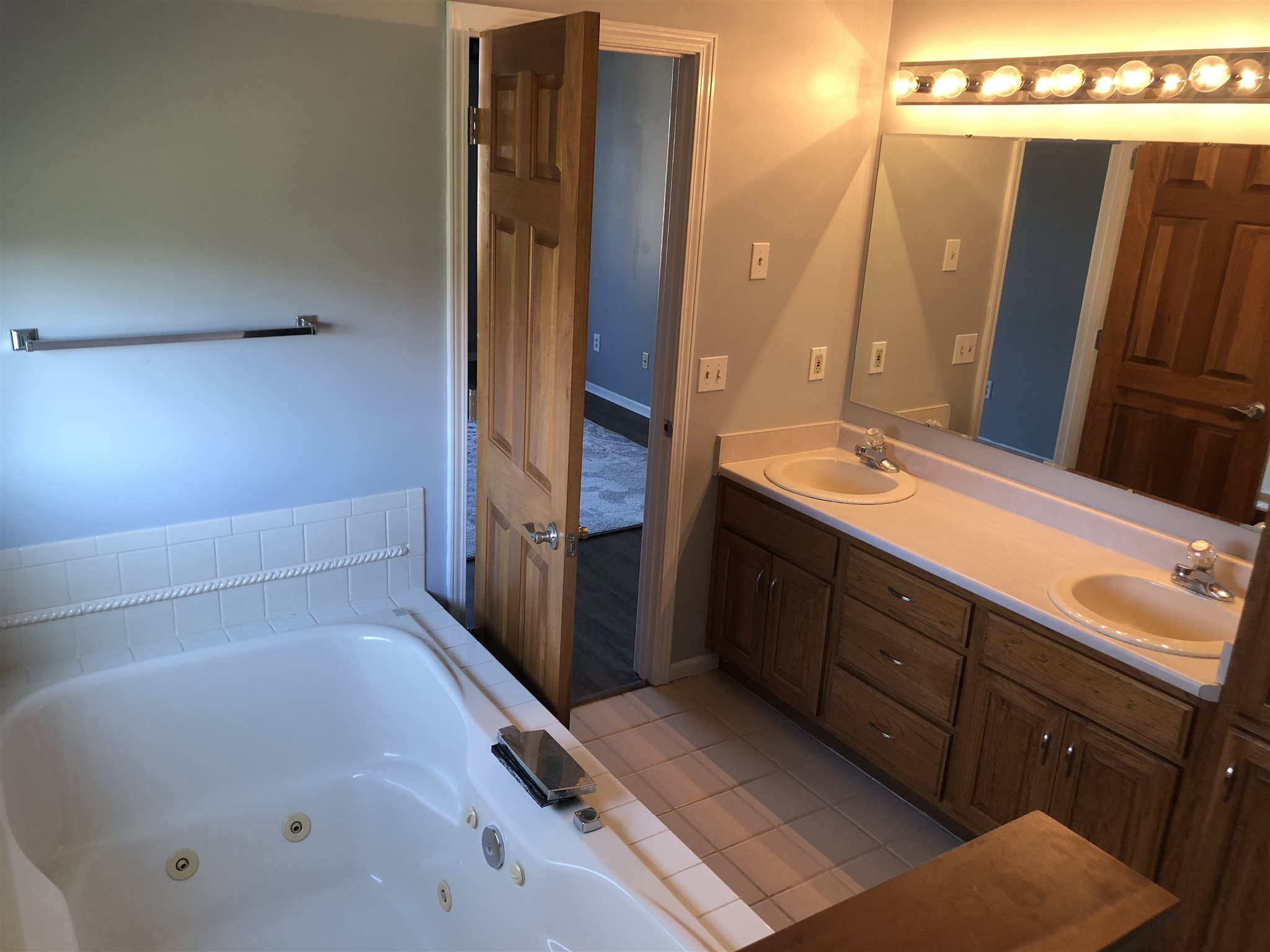 9917 White Cedar Road Fort Wayne, IN 46804 - Photo 16 of 28 Gallery Image 16