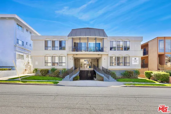 $4,650,000 | 516 Evergreen Street, Inglewood, CA 90302