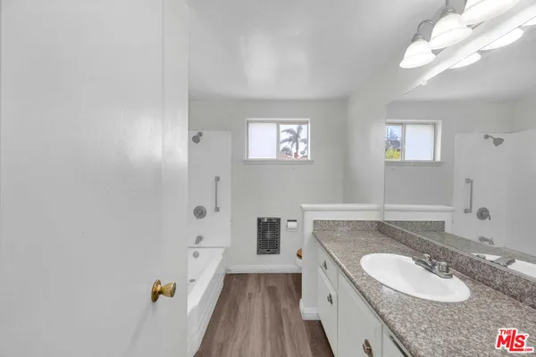 $4,650,000 | 516 Evergreen Street, Inglewood, CA 90302