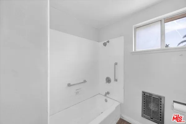 $4,650,000 | 516 Evergreen Street, Inglewood, CA 90302