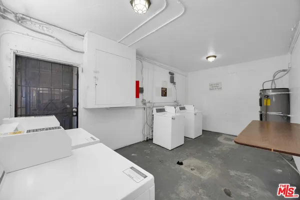 $4,650,000 | 516 Evergreen Street, Inglewood, CA 90302
