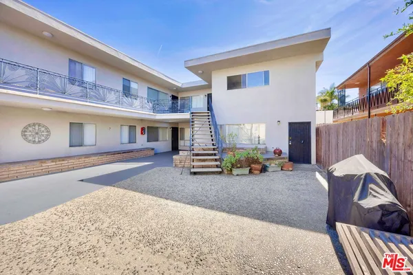 $4,650,000 | 516 Evergreen Street, Inglewood, CA 90302