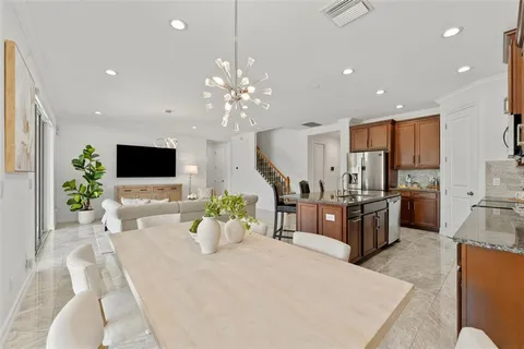 $830,000 | 8012 Red Orchard Court, Tampa, FL 33635