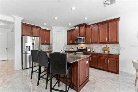 $830,000 | 8012 Red Orchard Court, Tampa, FL 33635