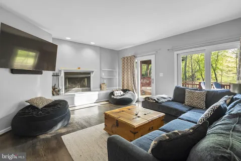 $599,900 | 506 Rosier Road, Fort Washington, MD 20744