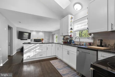 $599,900 | 506 Rosier Road, Fort Washington, MD 20744