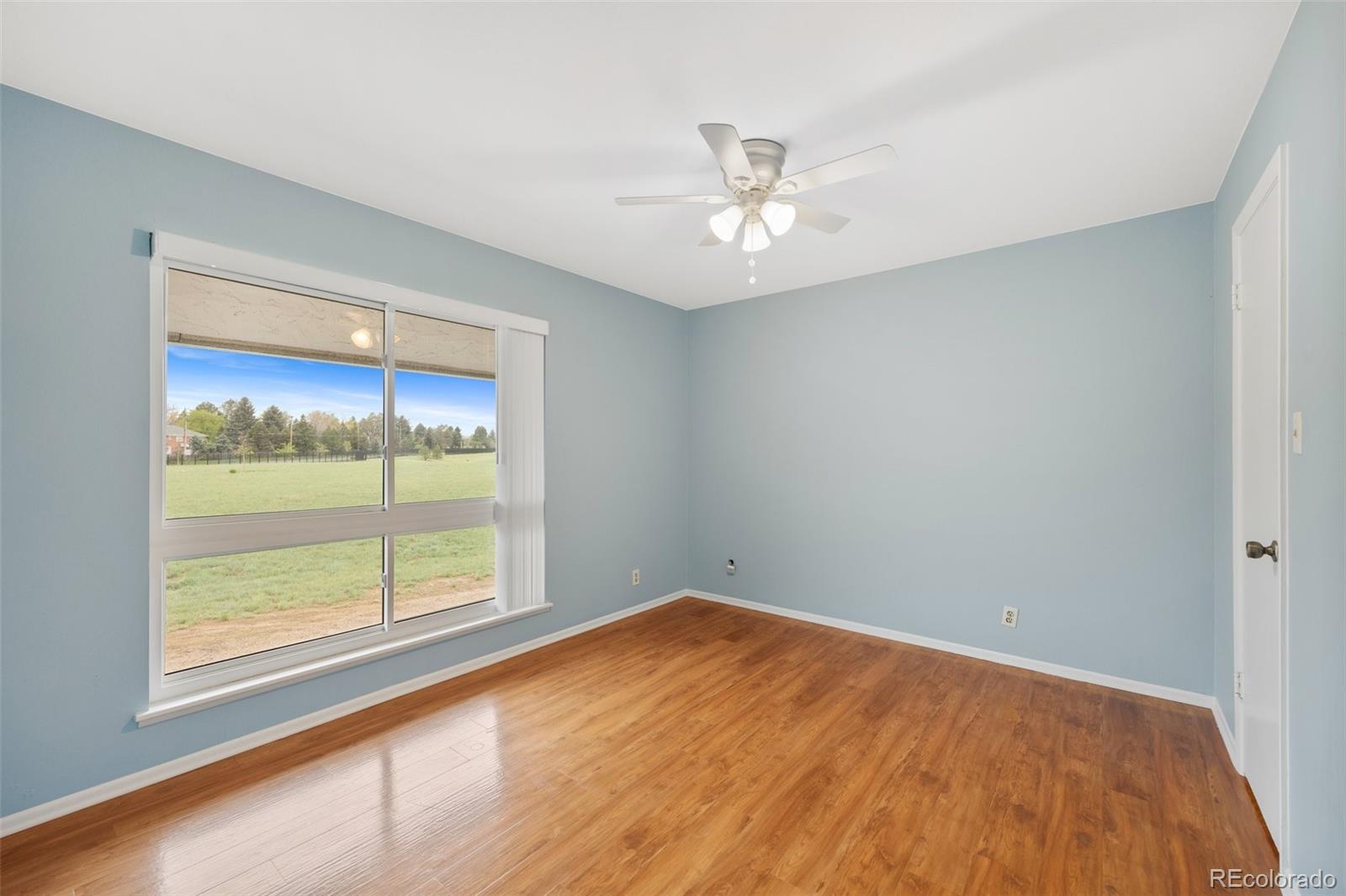 6495 East Happy Canyon Road, Unit 171 Denver, CO 80237 - Photo 15 of 27 an empty room with a window