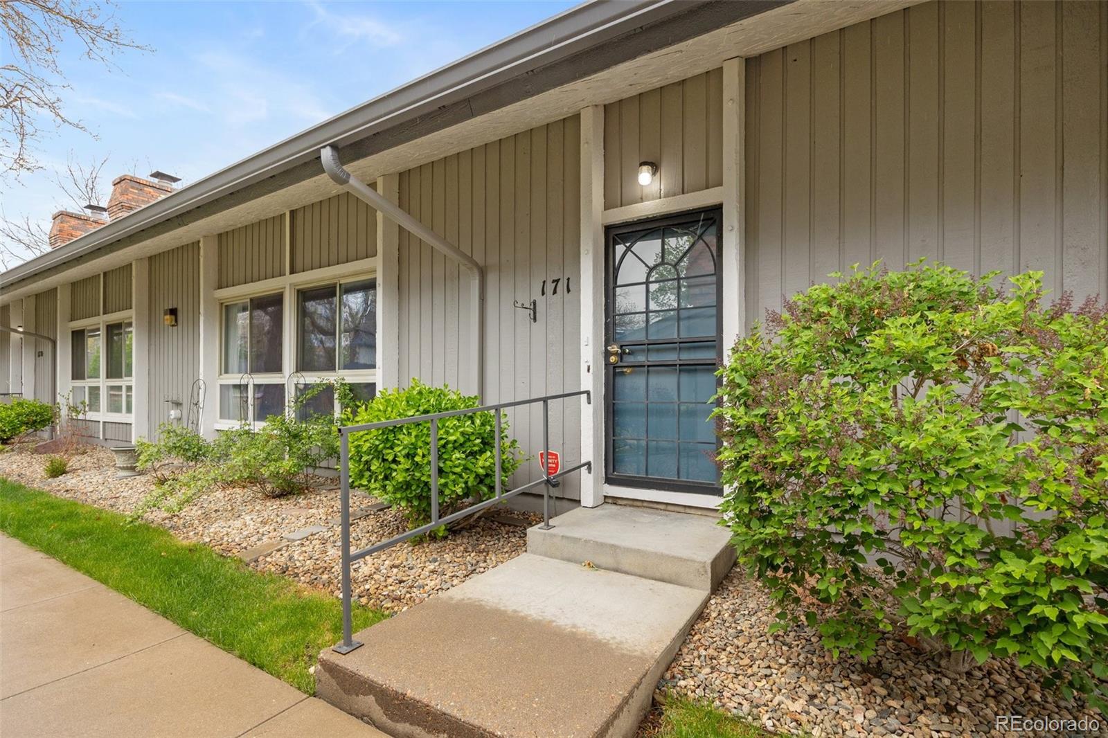6495 East Happy Canyon Road, Unit 171 Denver, CO 80237 - Photo 26 of 27 front view of a house