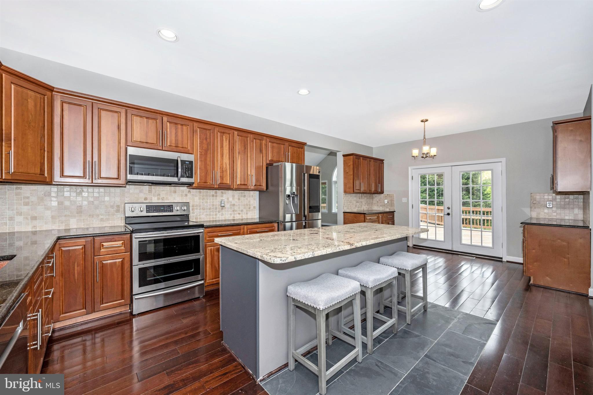 23707 Woodfield Road Gaithersburg, MD 20882 - Photo 13 of 44 Gallery Image 13