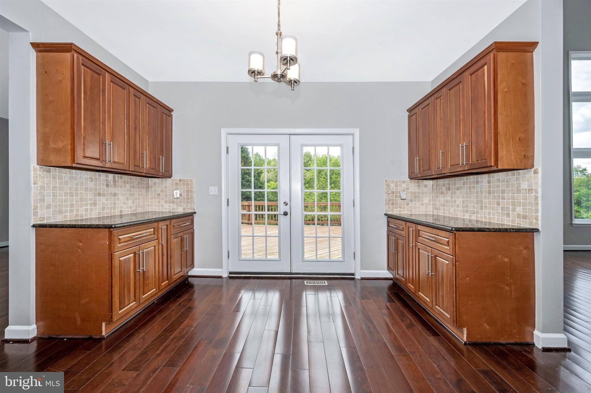 23707 Woodfield Road Gaithersburg, MD 20882 - Photo 14 of 44 Gallery Image 14
