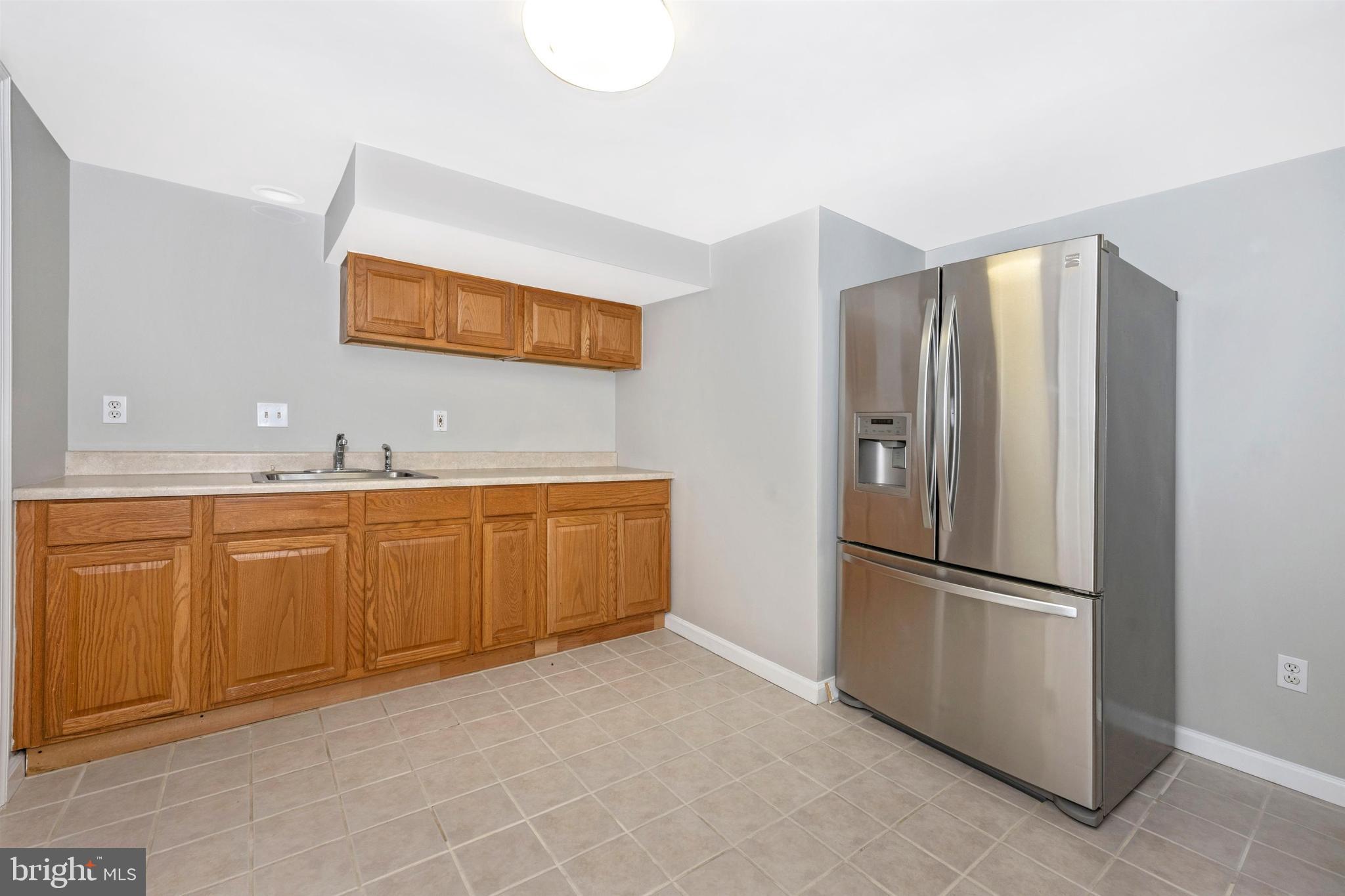 23707 Woodfield Road Gaithersburg, MD 20882 - Photo 31 of 44 Gallery Image 31