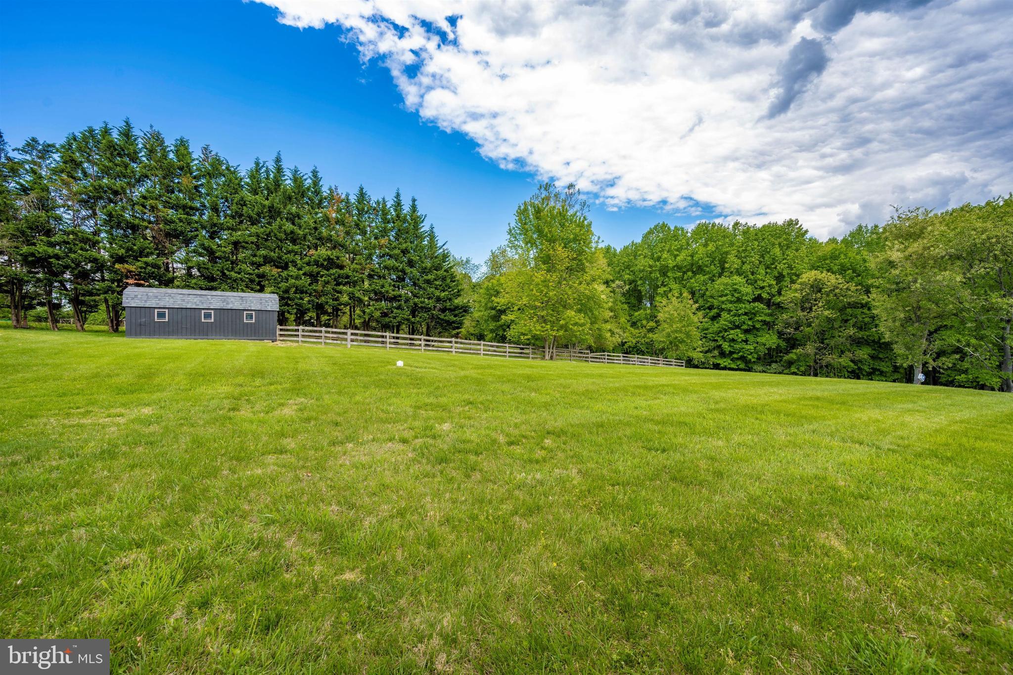 23707 Woodfield Road Gaithersburg, MD 20882 - Photo 40 of 44 Gallery Image 40