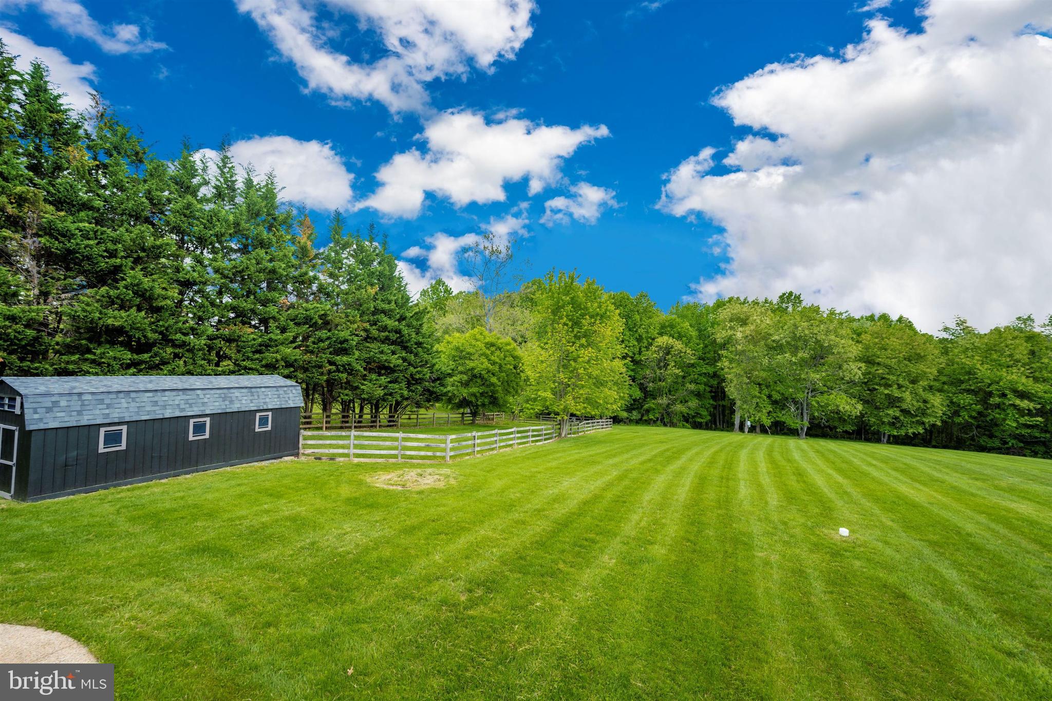 23707 Woodfield Road Gaithersburg, MD 20882 - Photo 44 of 44 Gallery Image 44