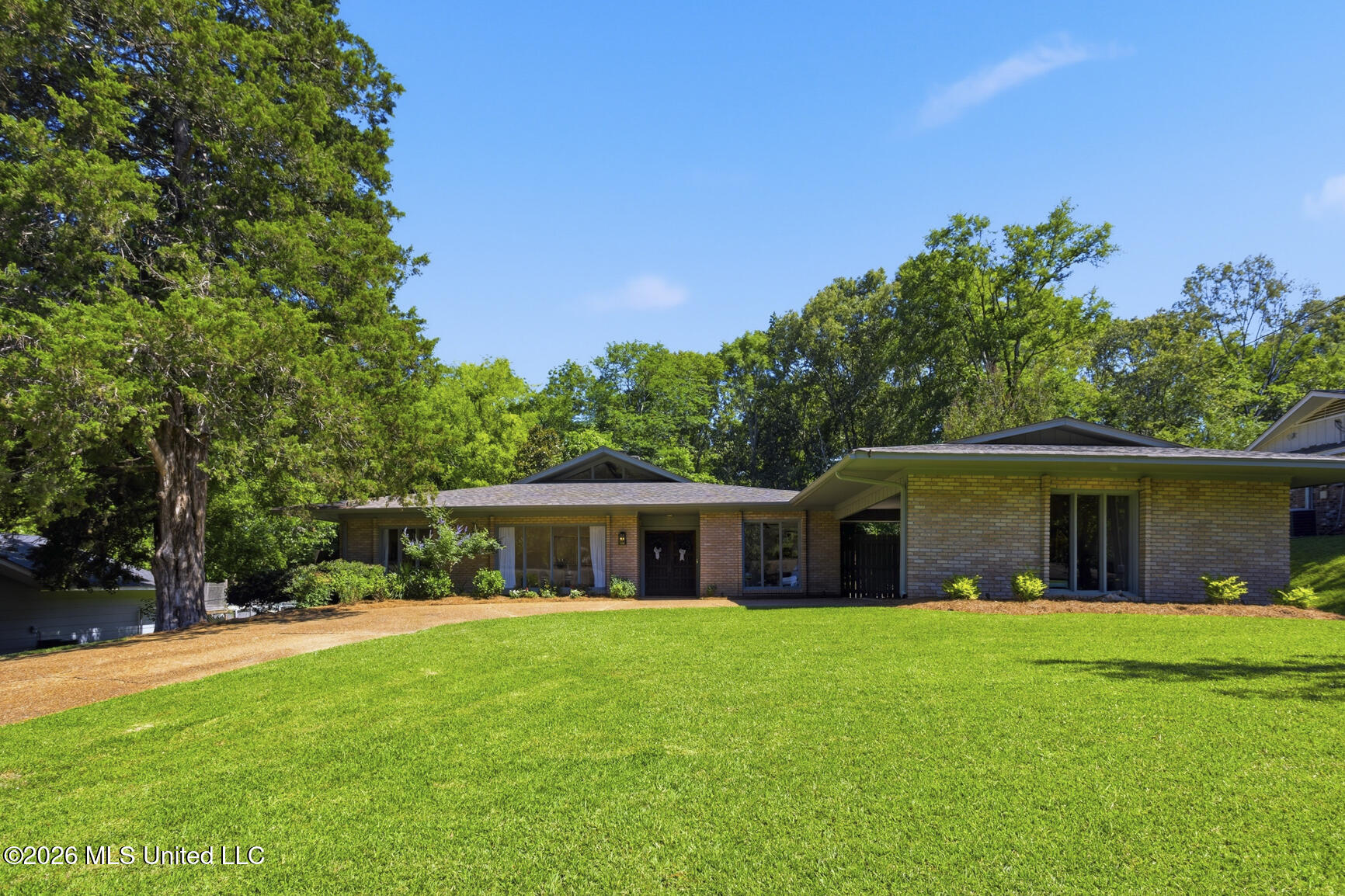511 Dunton Road Clinton, MS 39056 - Photo 1 of 44 511 Dunton-1