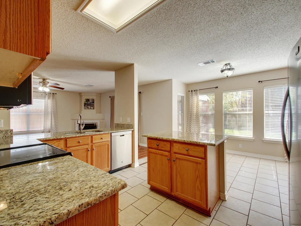 1101 Stillwell Ridge Cedar Park, TX 78613 - Photo 10 of 39