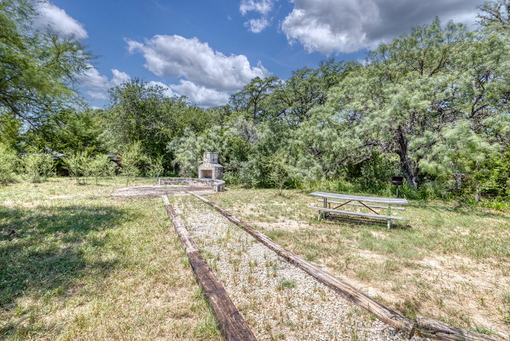 3598 Ranch Road 1120 Rio Frio, TX 78879 - Photo 11 of 27
