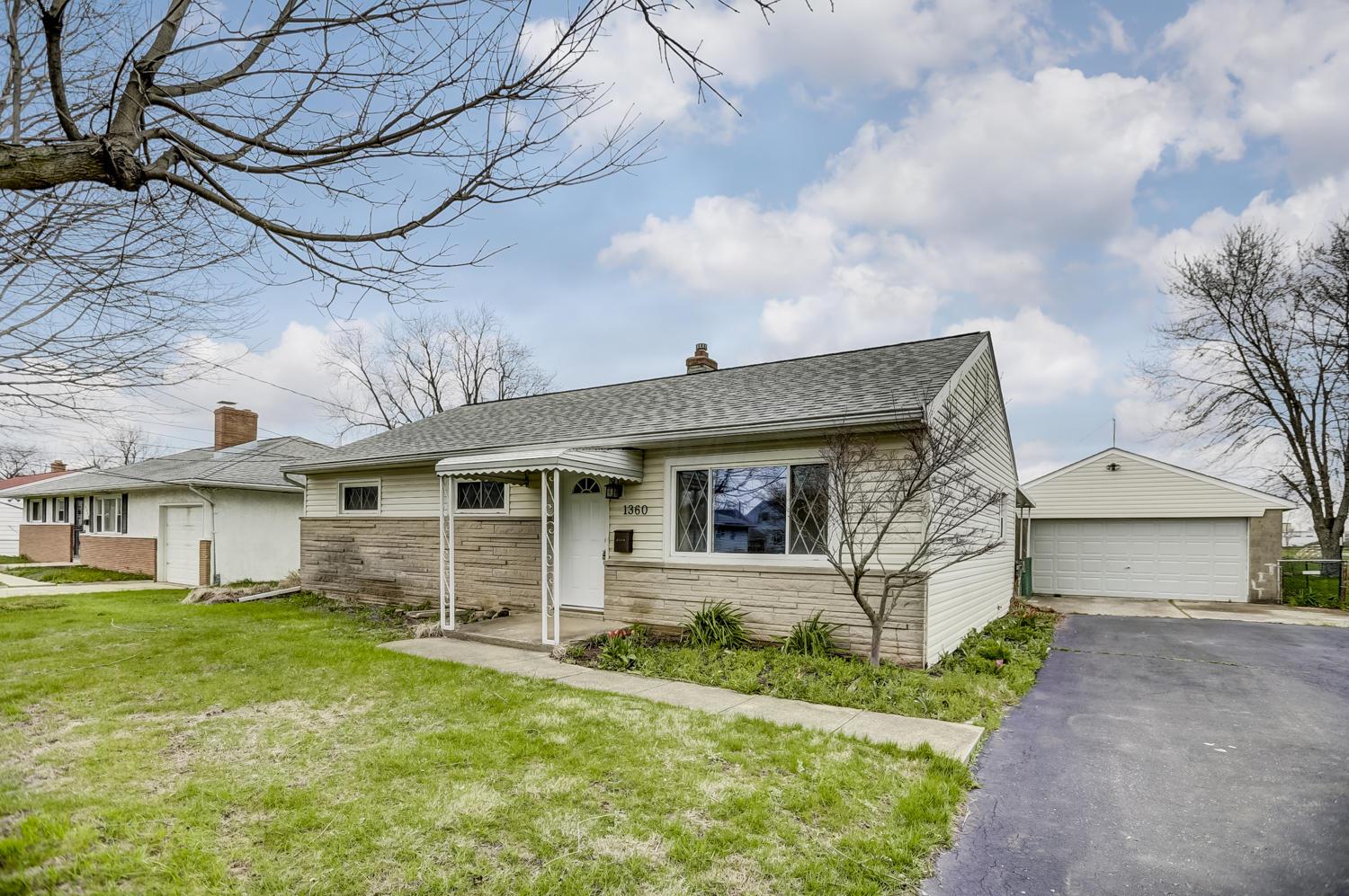 1360 Koebel Road Columbus, OH 43207 - Photo 1 of 29