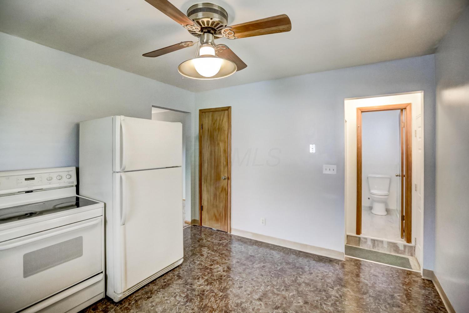 1360 Koebel Road Columbus, OH 43207 - Photo 13 of 29