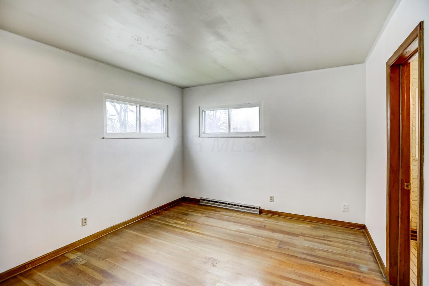 1360 Koebel Road Columbus, OH 43207 - Photo 14 of 29