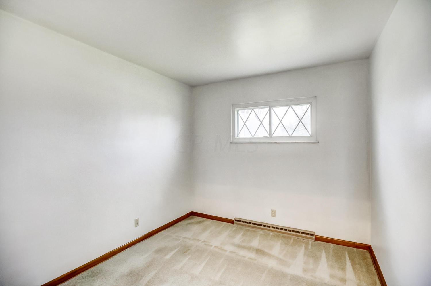 1360 Koebel Road Columbus, OH 43207 - Photo 19 of 29